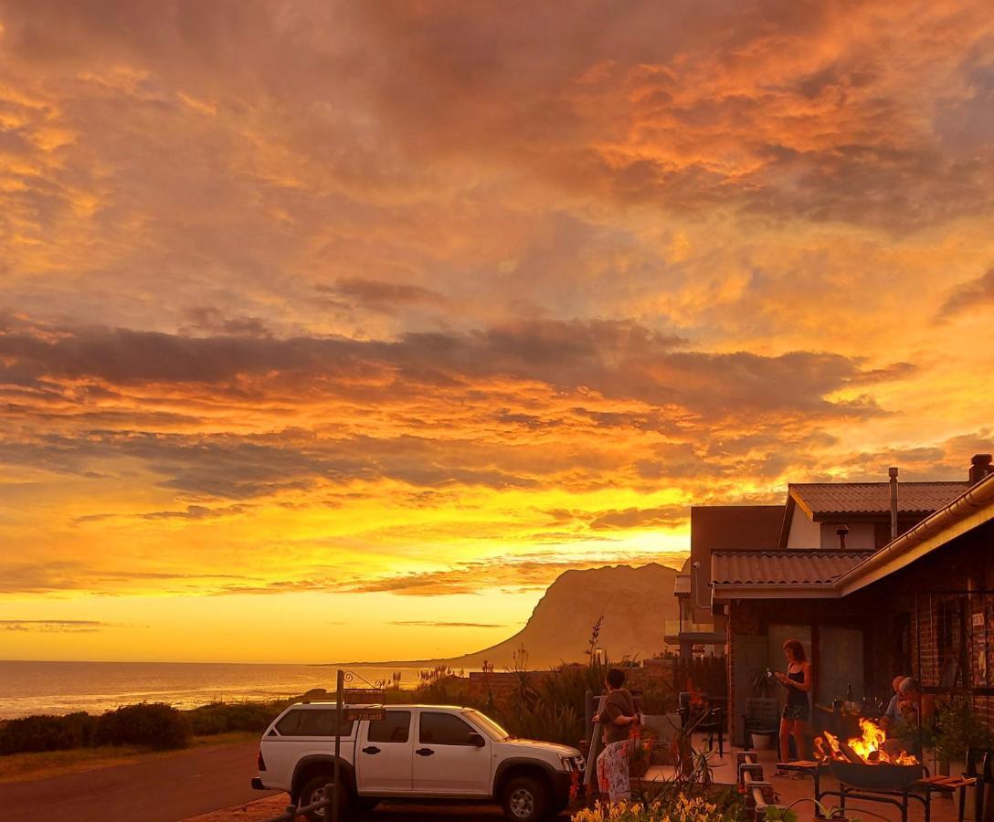 La Mer Seafront Selfcatering Accommodation Kleinmond Eksteriør bilde