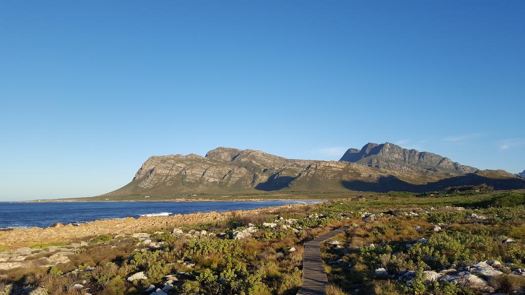 La Mer Seafront Selfcatering Accommodation Kleinmond Eksteriør bilde